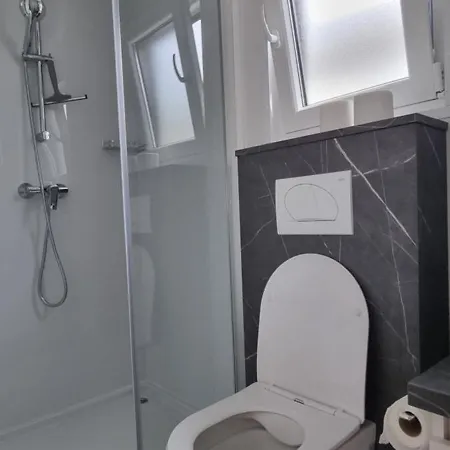 Mobile Happy Family Simuni