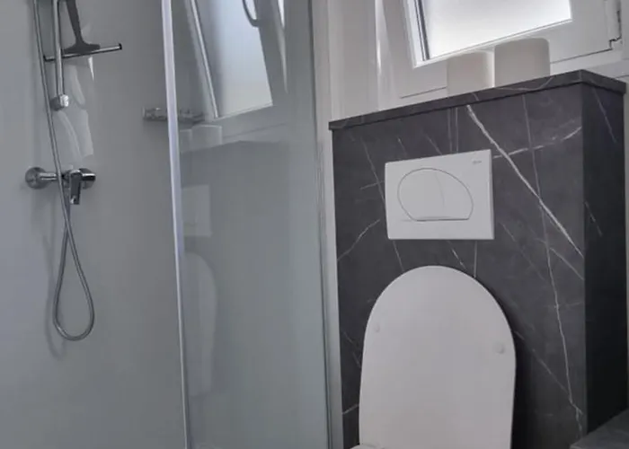 Mobile Happy Family Шимуни