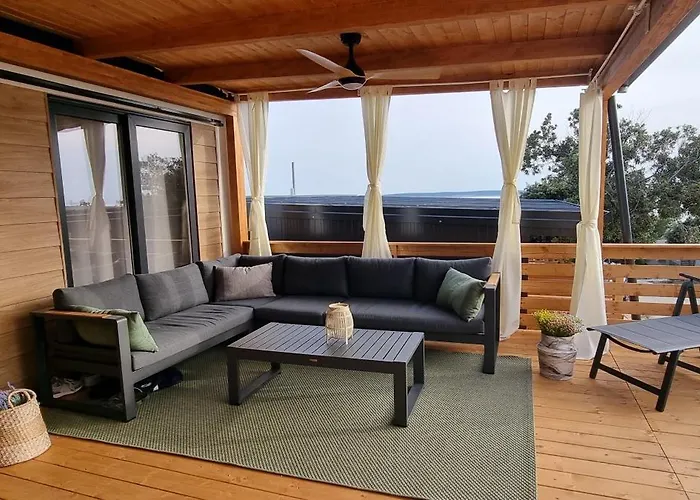 Mobile Happy Family Camping Šimuni