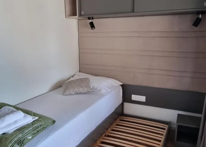 Mobile Happy Family Camping Šimuni