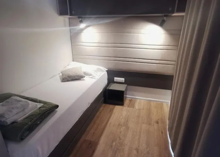 Mobile Happy Family *