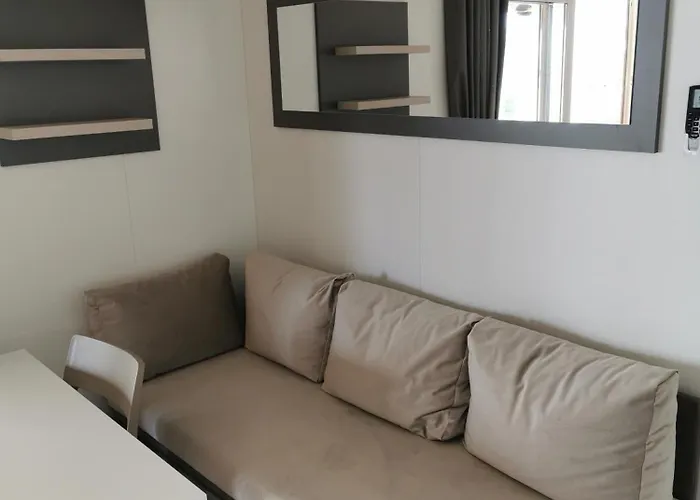 Mobile Happy Family Camping Šimuni